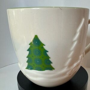 MUG 3D Starbucks Christmas trees with blue starburst 3-D. You can feel the scene